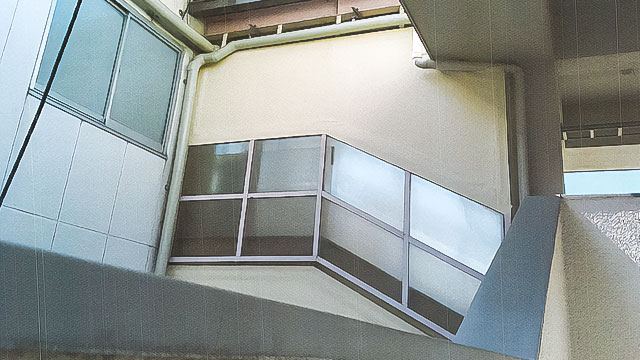 吹きぶり防止テント